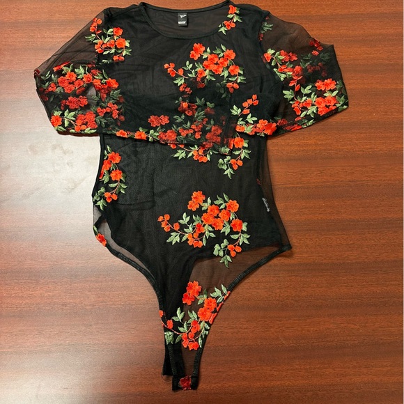 Windsor Black Sheer Bodysuit with Red Floral Embroidery Womens size S Coquette - Picture 1 of 5